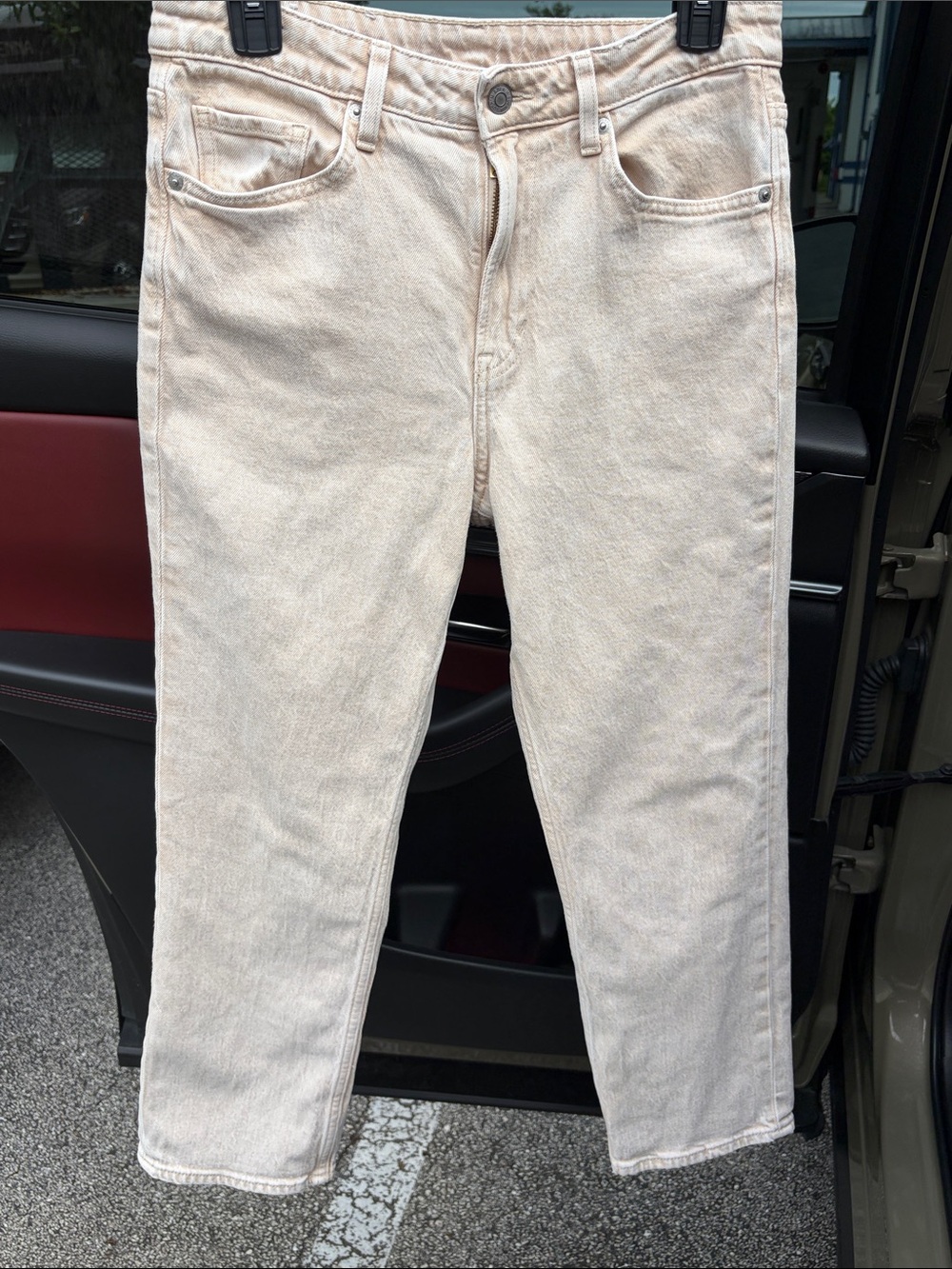 H&M Women's Cropped Jeans in Light Beige